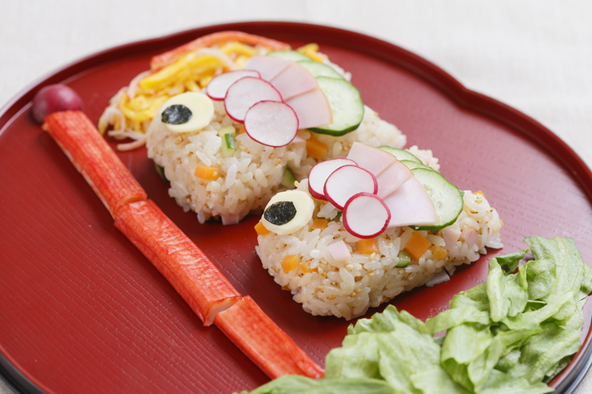 こいのぼりのサラダ寿司