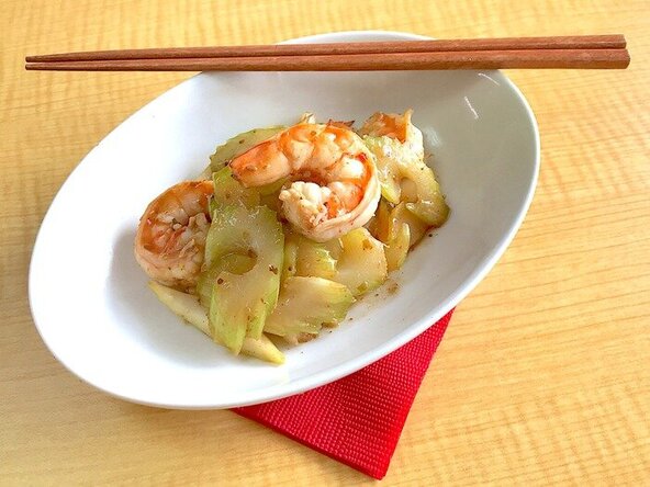 セロリとえびのアンチョビ炒め