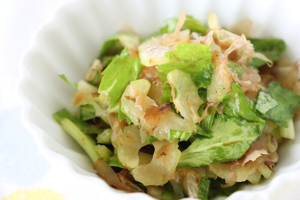 セロリのおかかサラダ