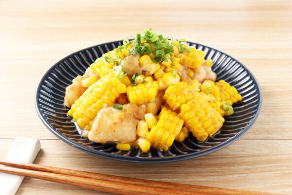 とうもろこしと鶏肉の甘辛炒め